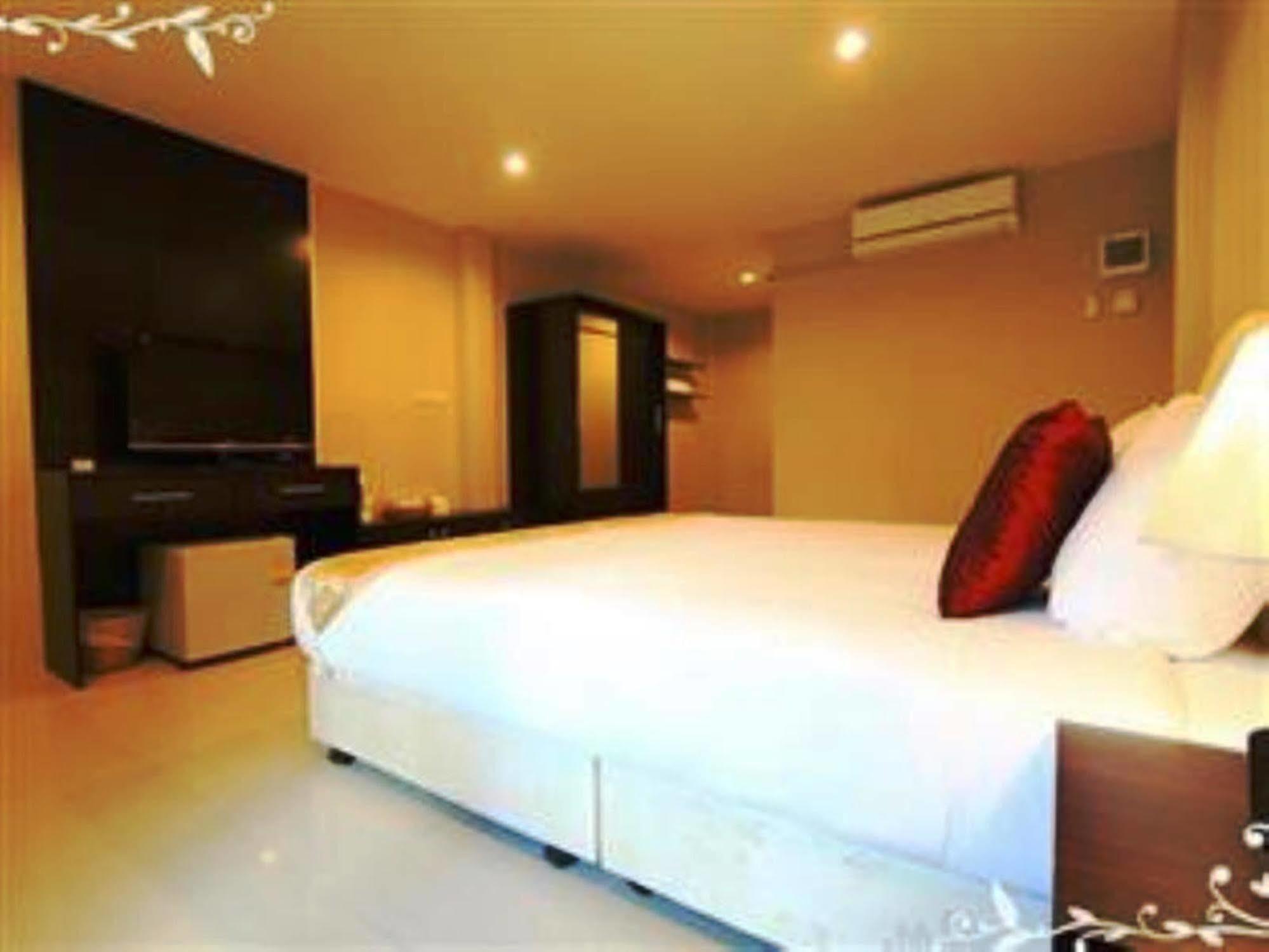 Nida Rooms Phaprakarn 382 Tower Chiang Rai Ngoại thất bức ảnh